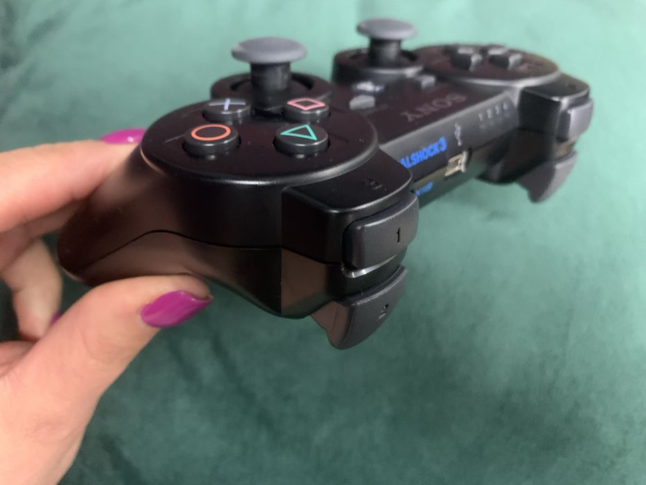 Oryginalny pad do konsoli ps3 - czarny