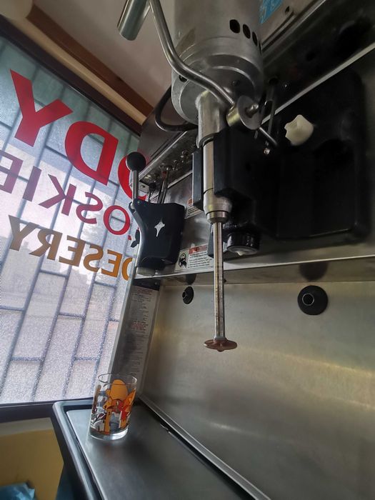 Sprzedam maszynę do produkcji lodów i shak'ów. Electro Freeze