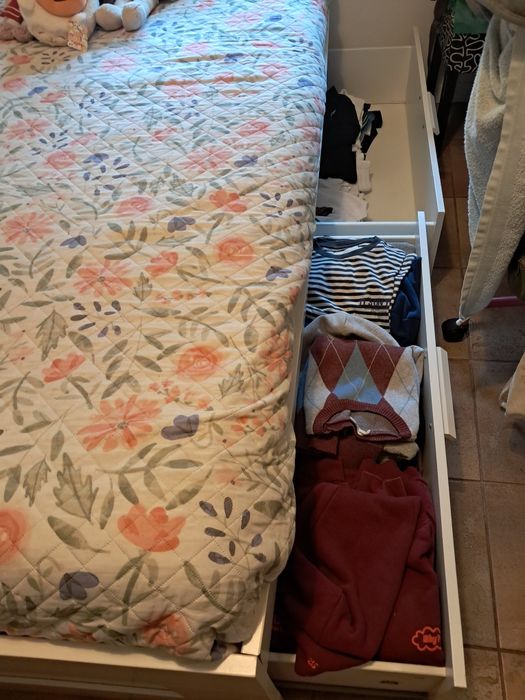Cama casal  Branca Ikea  Gama Malm