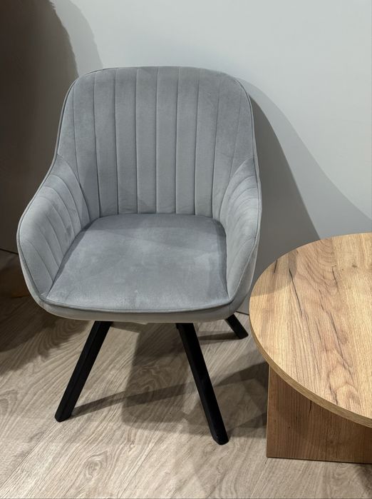 Крісло у ідеальному стані