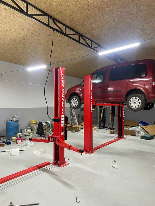 Підйомник двостійковий