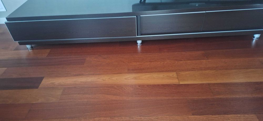 szafka pod TV z witrynką