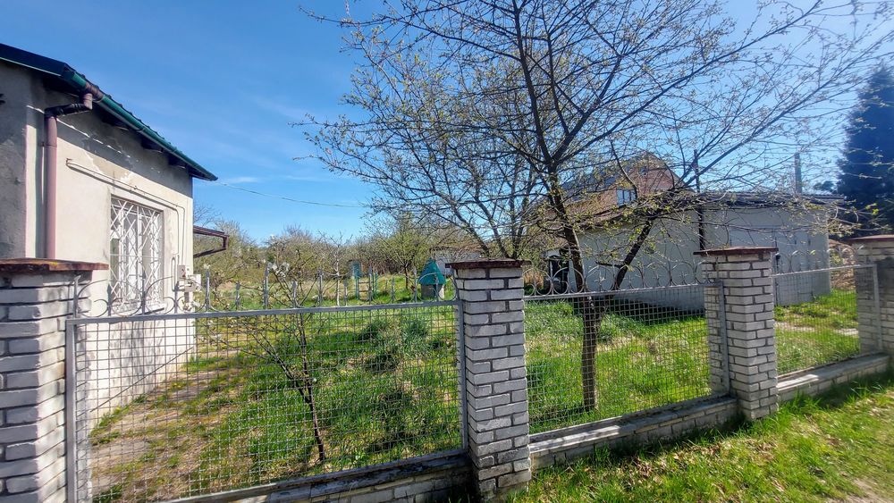 Продаж будинок з ділянкою с.Конопниця Без комісії