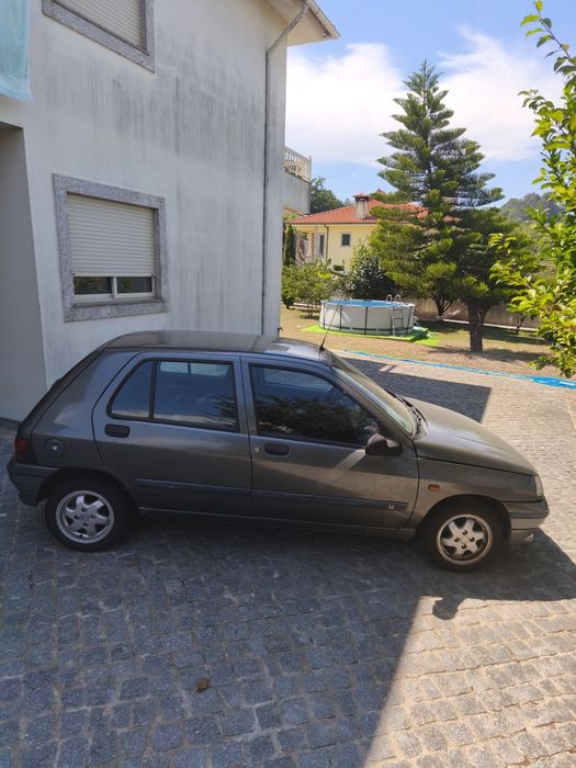 Renault Clio 1994