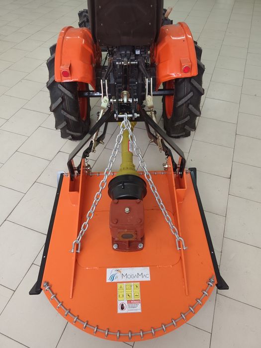 KUBOTA B6000 /// Capinadeira Nova /// Transporte