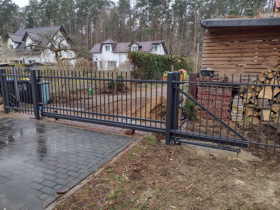 Brama przesuwna na wymiar
