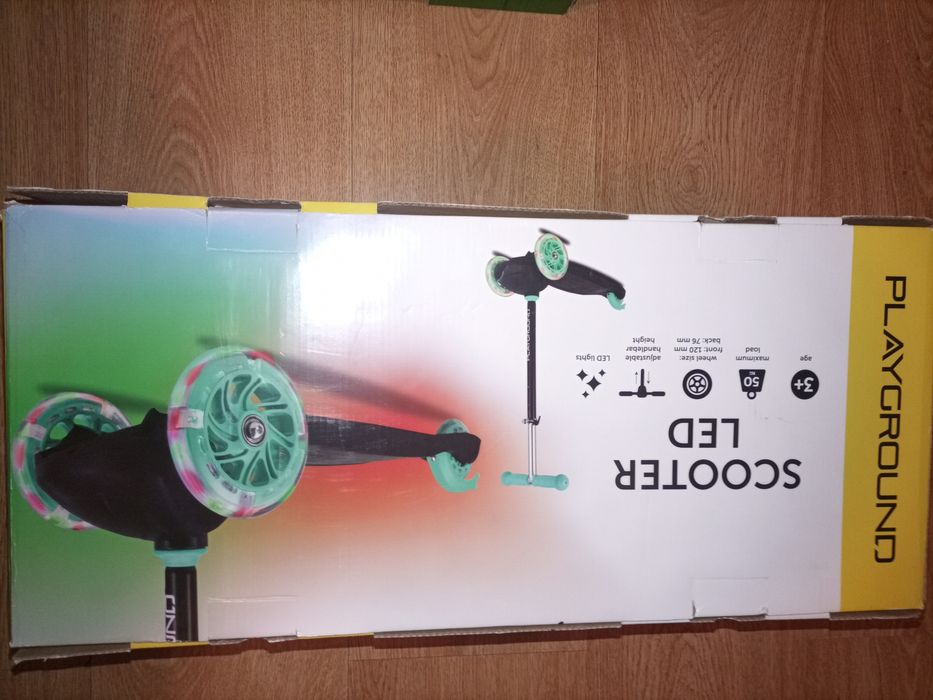 Hulajnoga scooter led