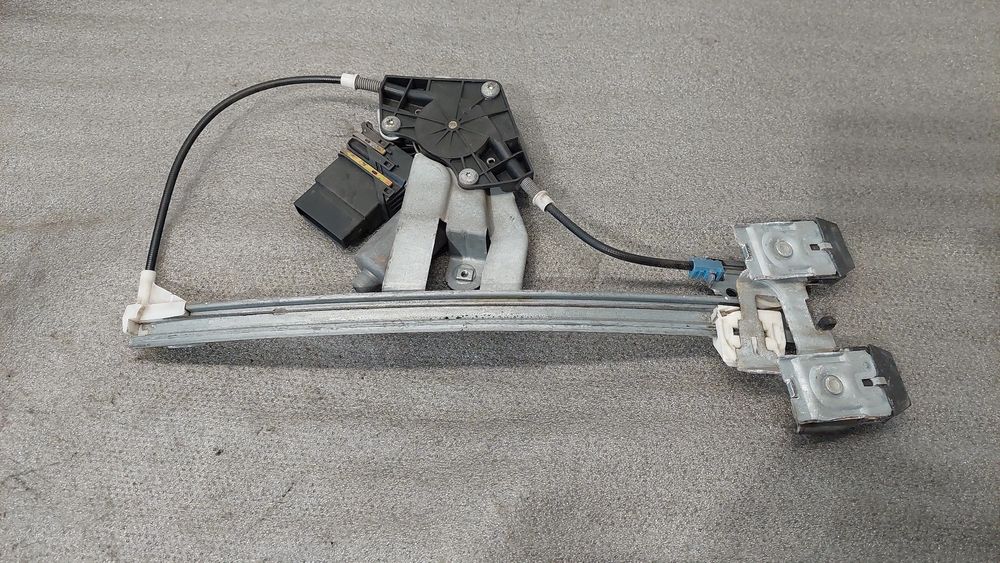 Elevador vidros trás esquerdo SKODA Octavia I Break (1U5)