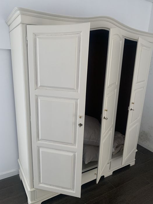 Vendo quarto completo ou partes