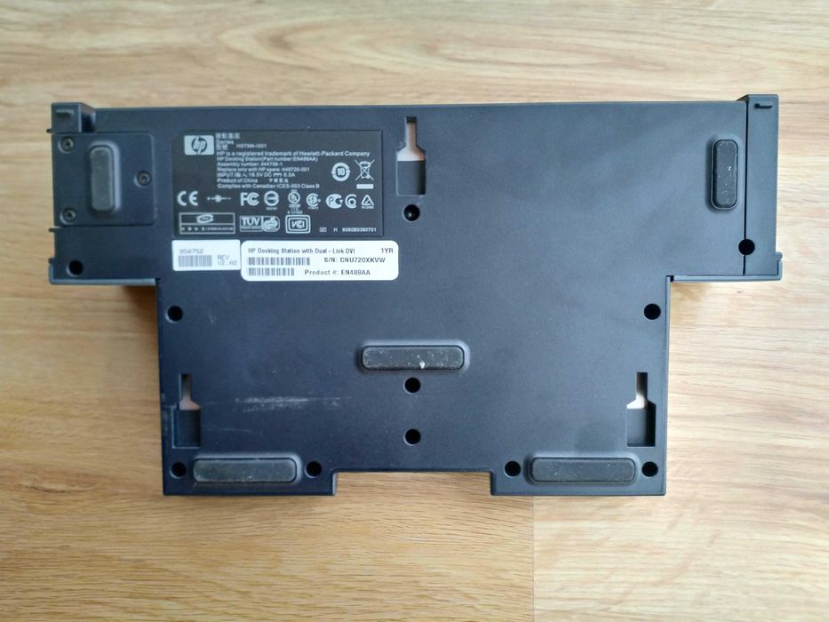HP Docking Station with Dual - Link DVI (HSTNN-IX01)64584706662145122