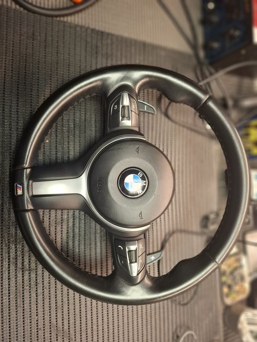 Bmw f10 f11 f06 f13 f01 f02 volante desportivo M original.