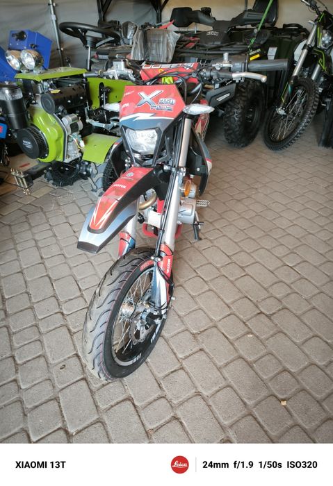 Пітбайк GEON X-ride (250 Motard 14/14 МКПП 6)