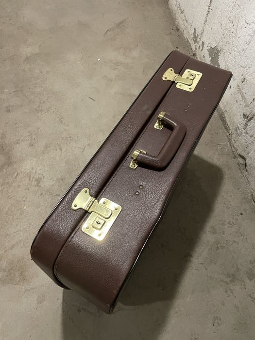 Stylowa Walizka Vintage z Kluczykami