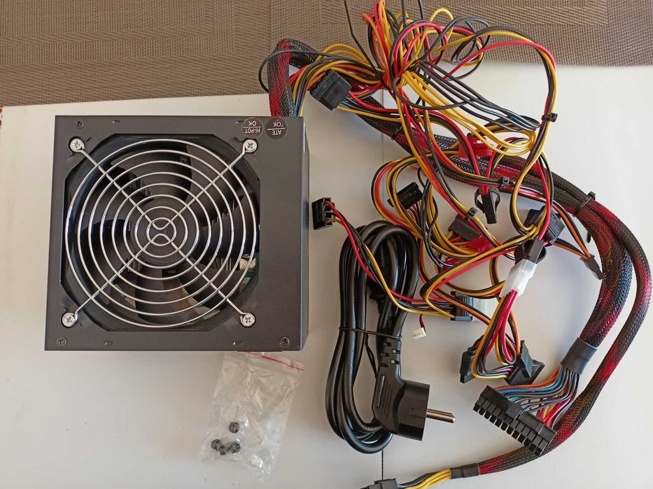 Zasilacz iBOX Cube II Black Edition 600W