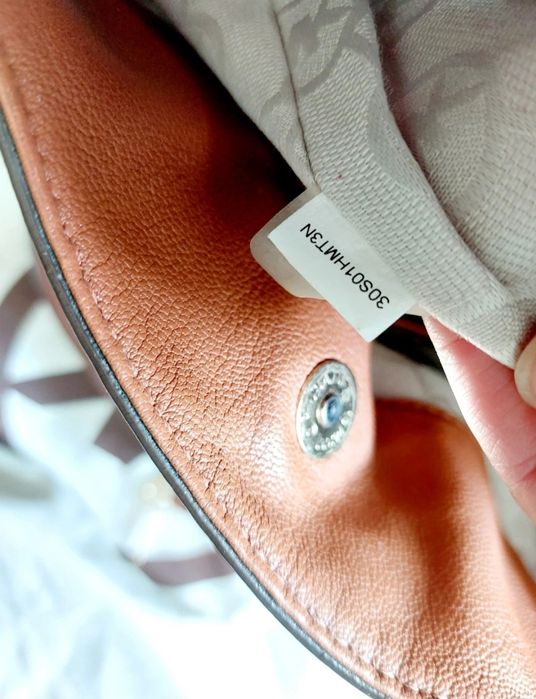 Michael Kors duża torebka ze skóry naturalnej