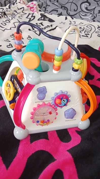 Розвиваюча Іграшка мультибокс Піраміда-логіка