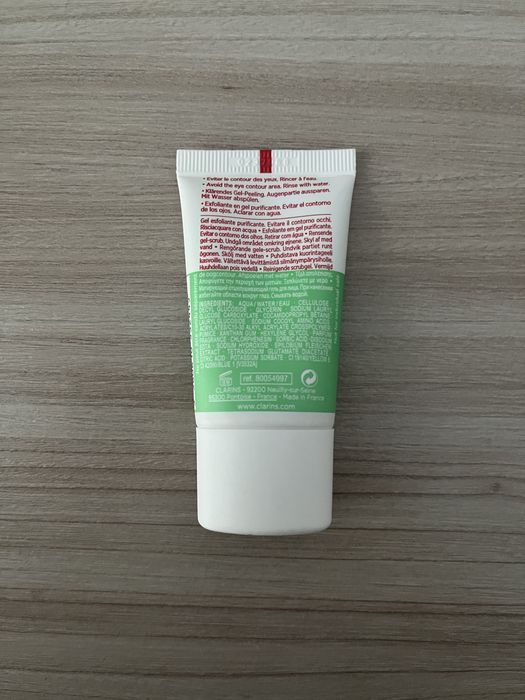 Clarins Pure Scrub peeling do twarzy w żelu 15ml