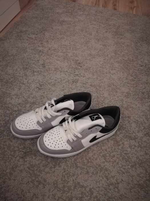 Nike buty oryginalne 41 rozmiar