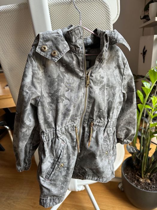Dziewczęca kurteczka wiosenna z H&M 98cm