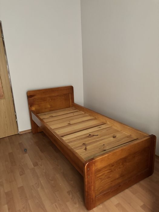 Solidne Łóżko 90x200