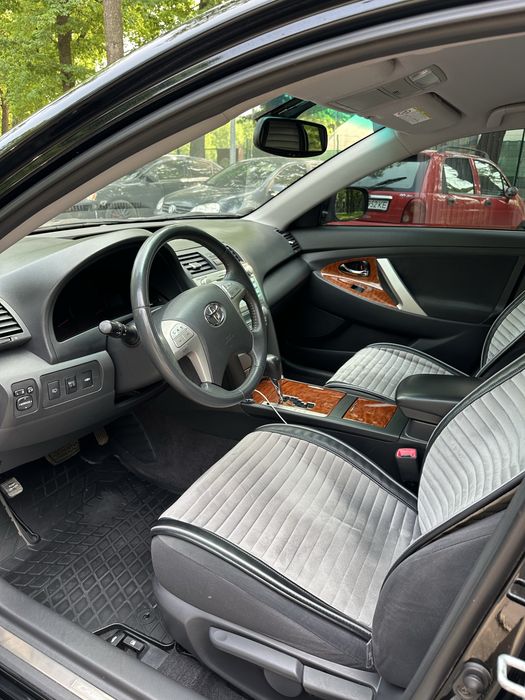 Продам Toyota Camry 40