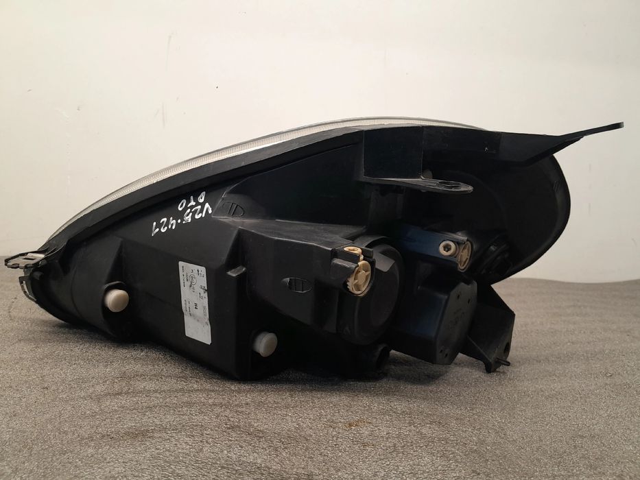 Ótica / farol direita FIAT Grande Punto (199_)