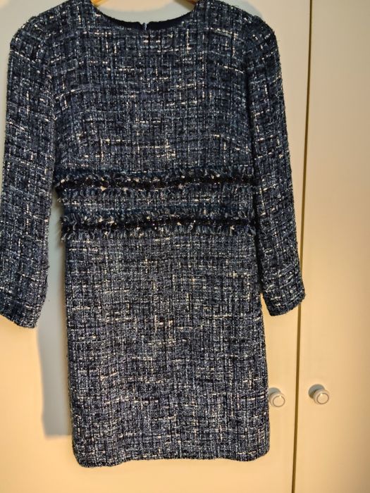 Vestido Azul e Mesclado Azul e Branco de Manga Comprida