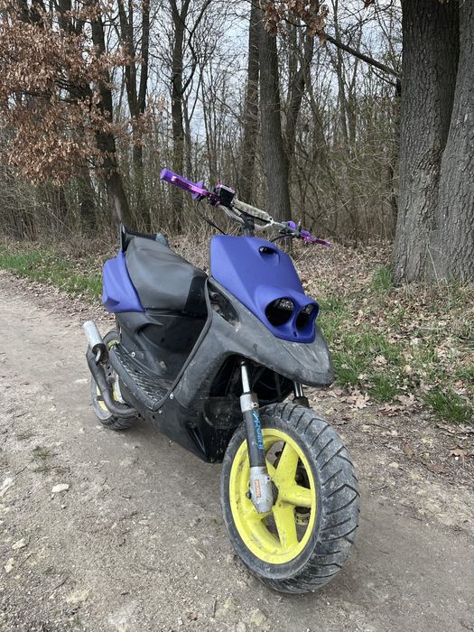 Yamaha rocket na graty