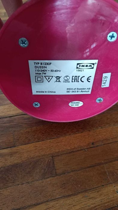 Lampka biurowa różowa