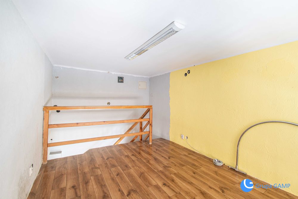 Lokal z witryną, antresola, ul. Lenartowicza, Krowodrza