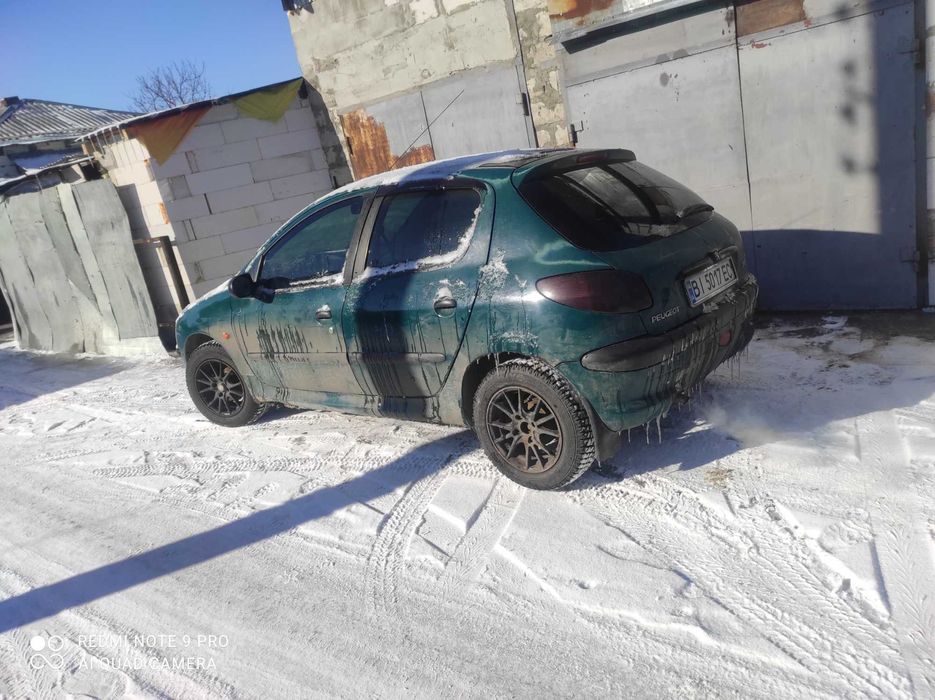 легкове авто пежо 206