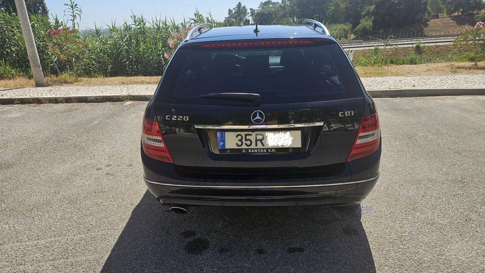 Mercedes-Benz C220 — photo 2