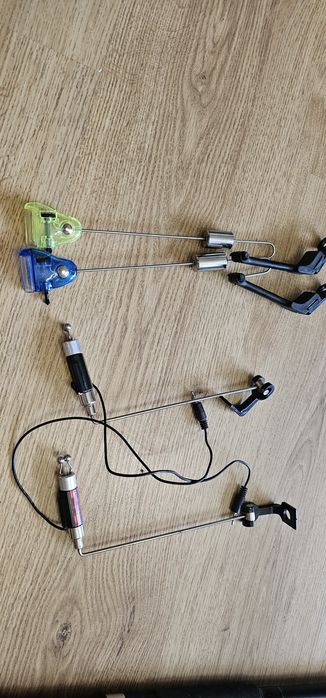 Удочка, карповик,  катушка, свингеры.