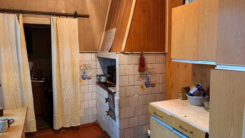 Продам будинок в селищі Володимирець