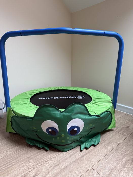 Trampolina żabka