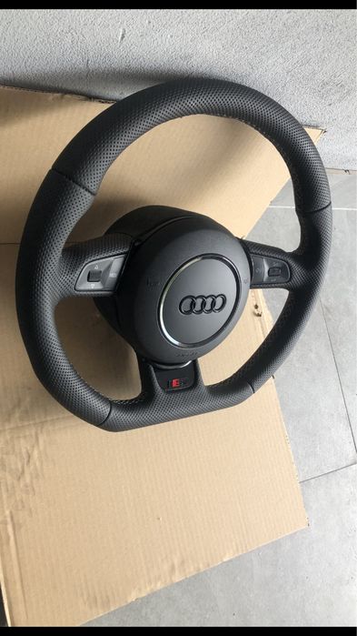 Kierownica Audi Ścięta TT,A3,A4,A5,A6,A8,Q5,Q7,B7,B8
