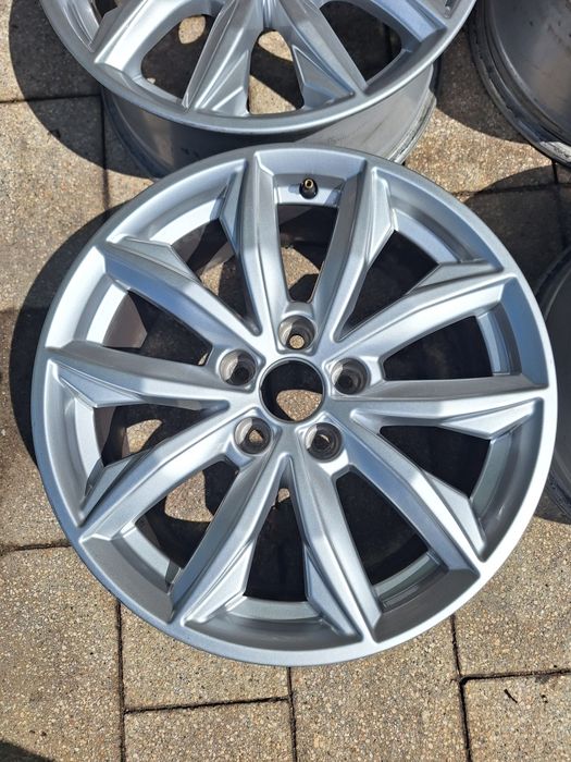 Alufelgi Audi Q5 A4 B8 17 cali