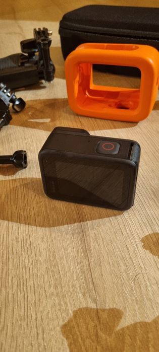 Gopro 10 com acessórios (Ótimo estado)