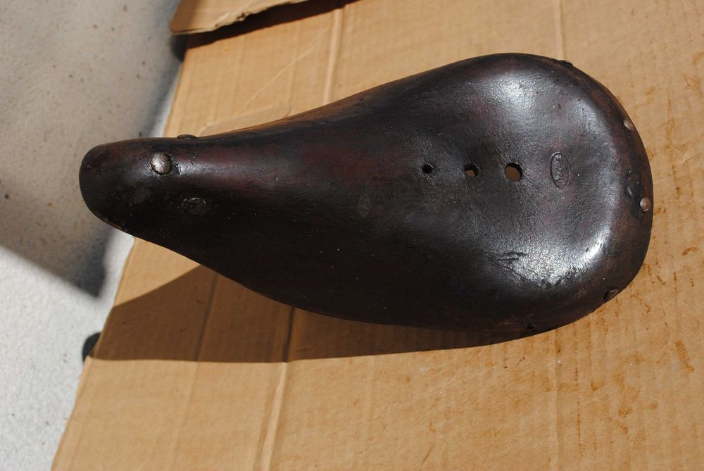 Siodełko Siedzenie skóra Romet ZZR Jaguar Huragan