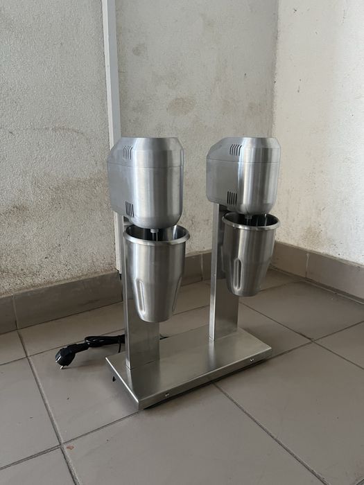 Міксер для молочних коктейлів професійний Frosty