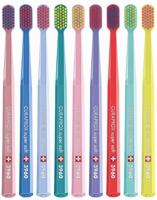Доросла зубна щітка Curaprox 3960 середньоі жорсткості, super soft