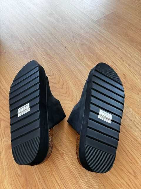 Chinelo O'Neill 40