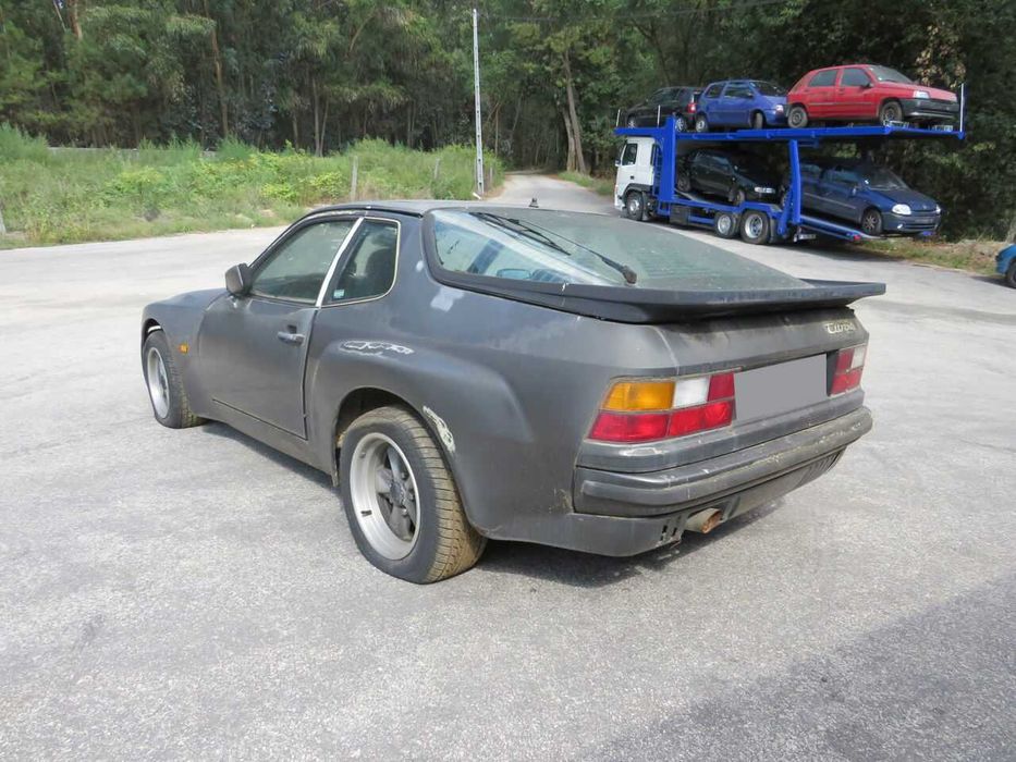 Porsche 924 Turbo 2.0 de 1979 - Peças Usadas