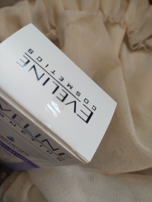 Zestaw nowych kremów do twarzy Eveline