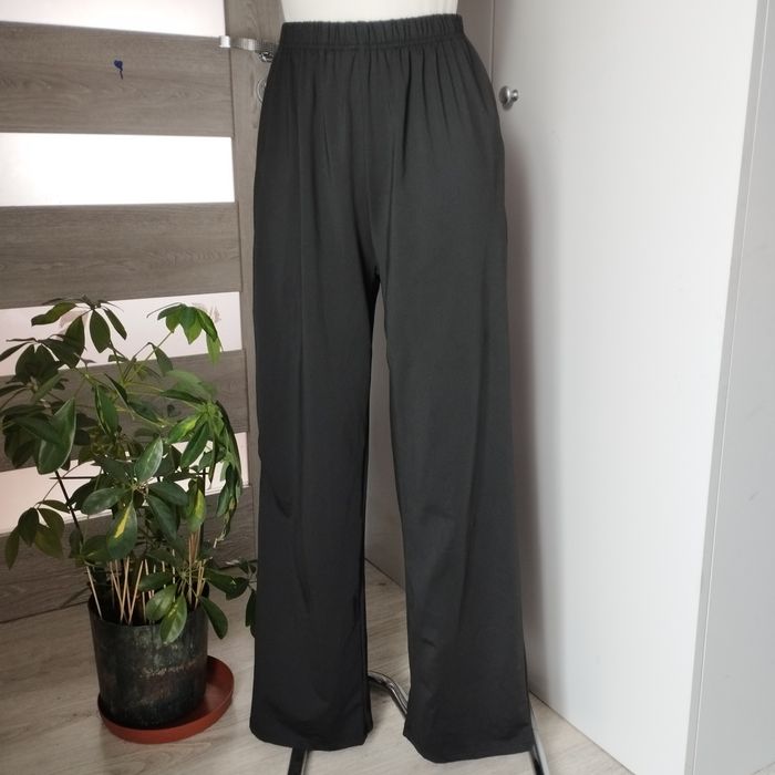 Spodnie damskie szeroka nogawka – rozmiar 36/38 – Shein