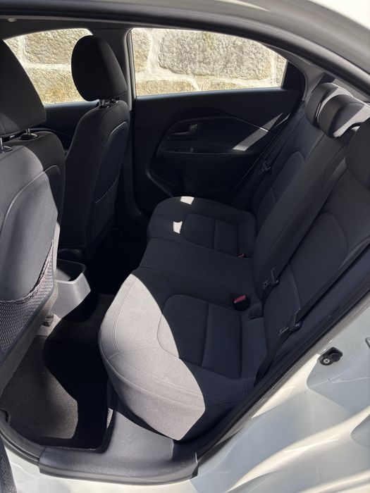 Kia Rio — fotografia 10