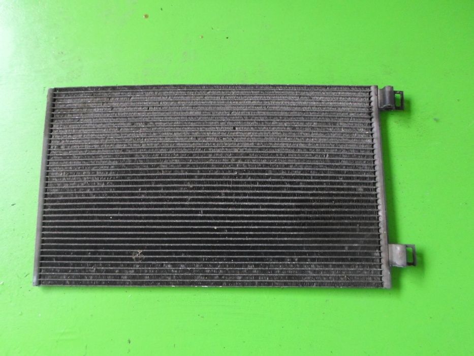 Радіатор  оригинальний води інтеркулер 1.5dCi Renault Kangoo  2
