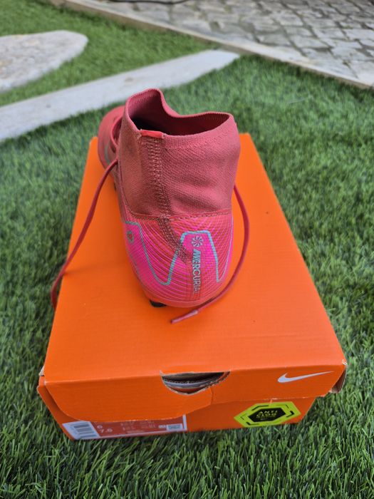 Chuteiras Nike Mercurial