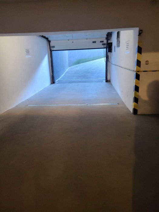 wynajmę miejsce parkingowe w garażu podziemnym Starogard Gd.