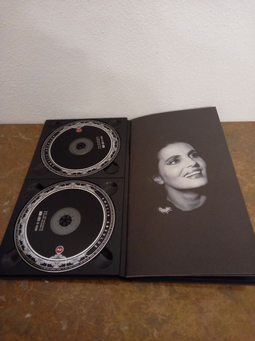 Conjunto de oito CD de AMÁLIA RODRIGUES
